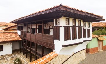 13-14 HAZİRAN 2026 IŞIKLI GÖLÜ  & UŞAK KANYON TURU & KULA EVLERİ & VOLKANİK PARK TURU